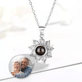 Collier avec Photo Personnalisé argent sur fond blanc