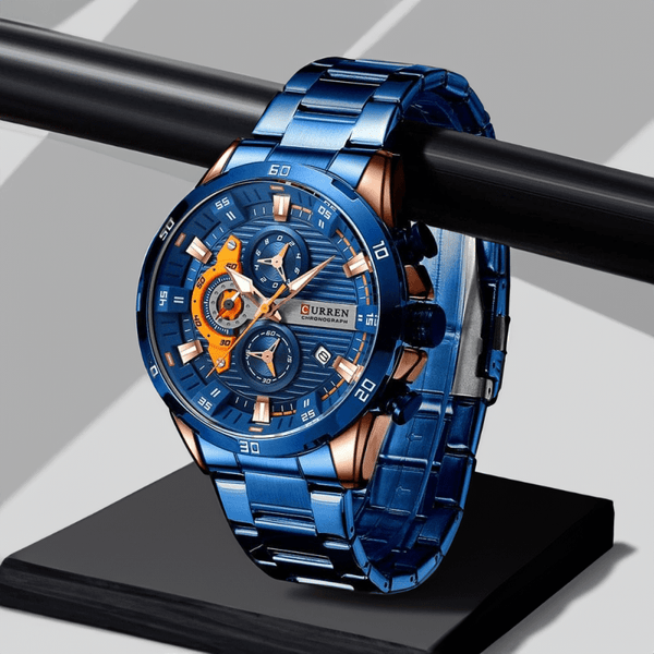 Montre Chronographe en Acier bleu sur présentoir